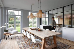 買節(jié)能環(huán)保門窗,就選中德藍卡門窗,靠譜又實在